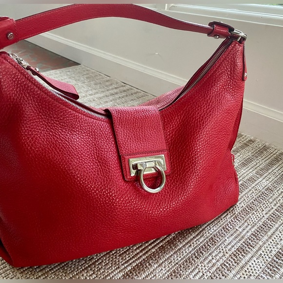 Salvatore Ferragamo Handbags - NWOT Salvatore Ferragamo FANISA Pebbled Leather Hobo Handbag in size Large, Red